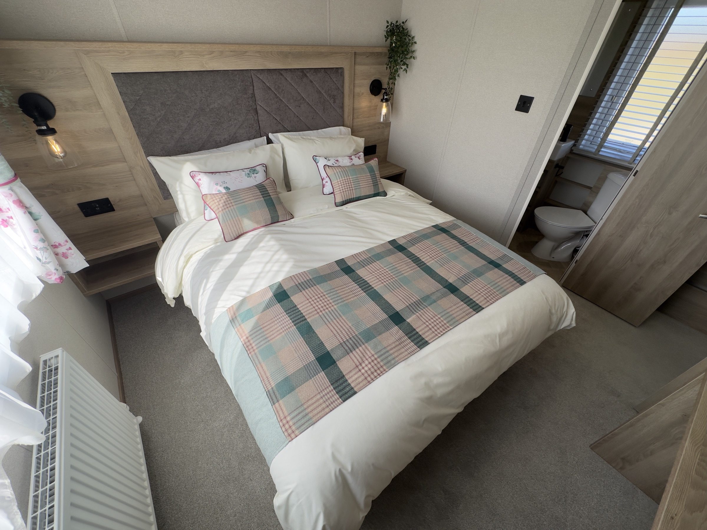 The Ingleton, main bedroom