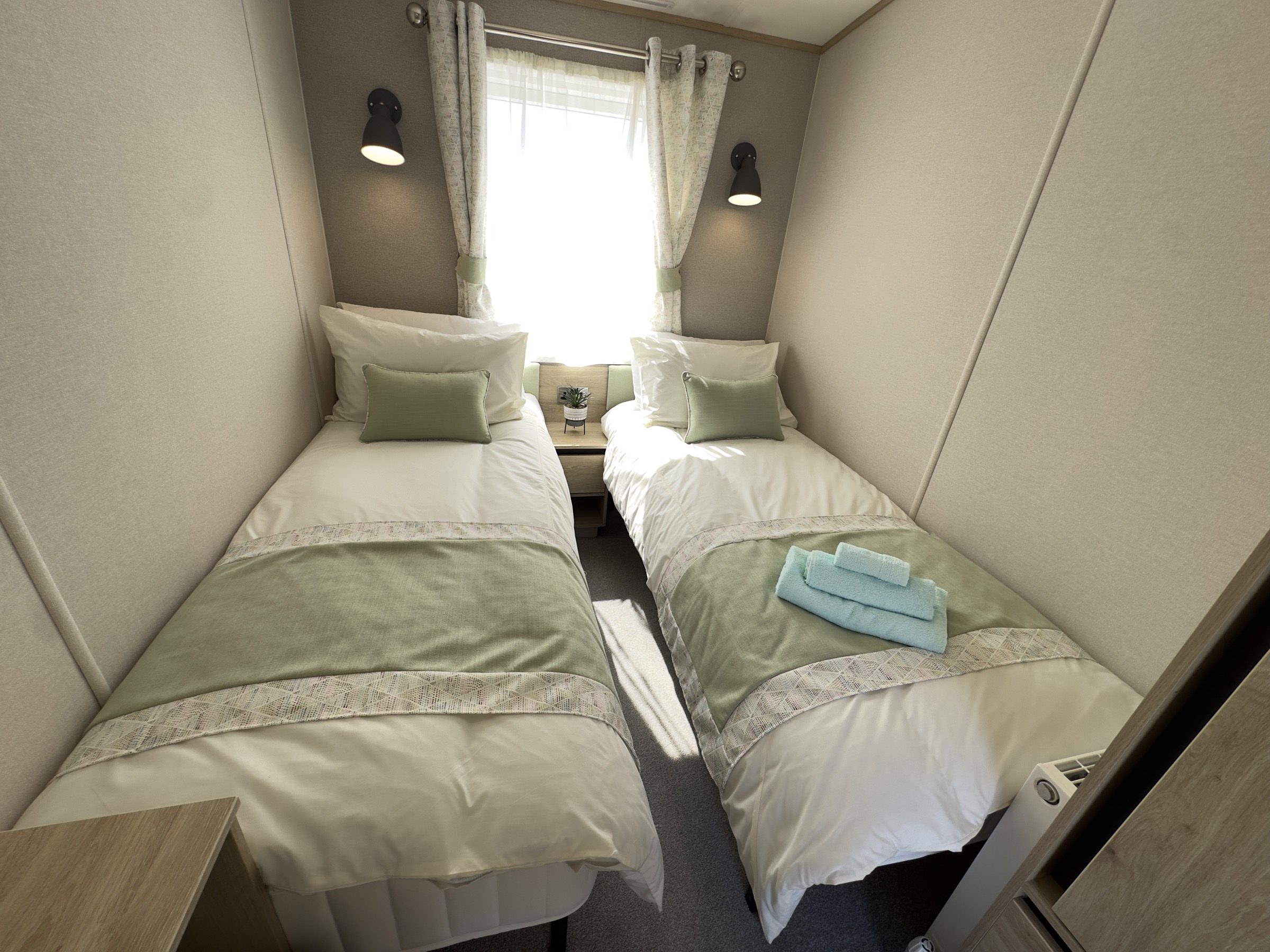 The Langdale, twin bedroom