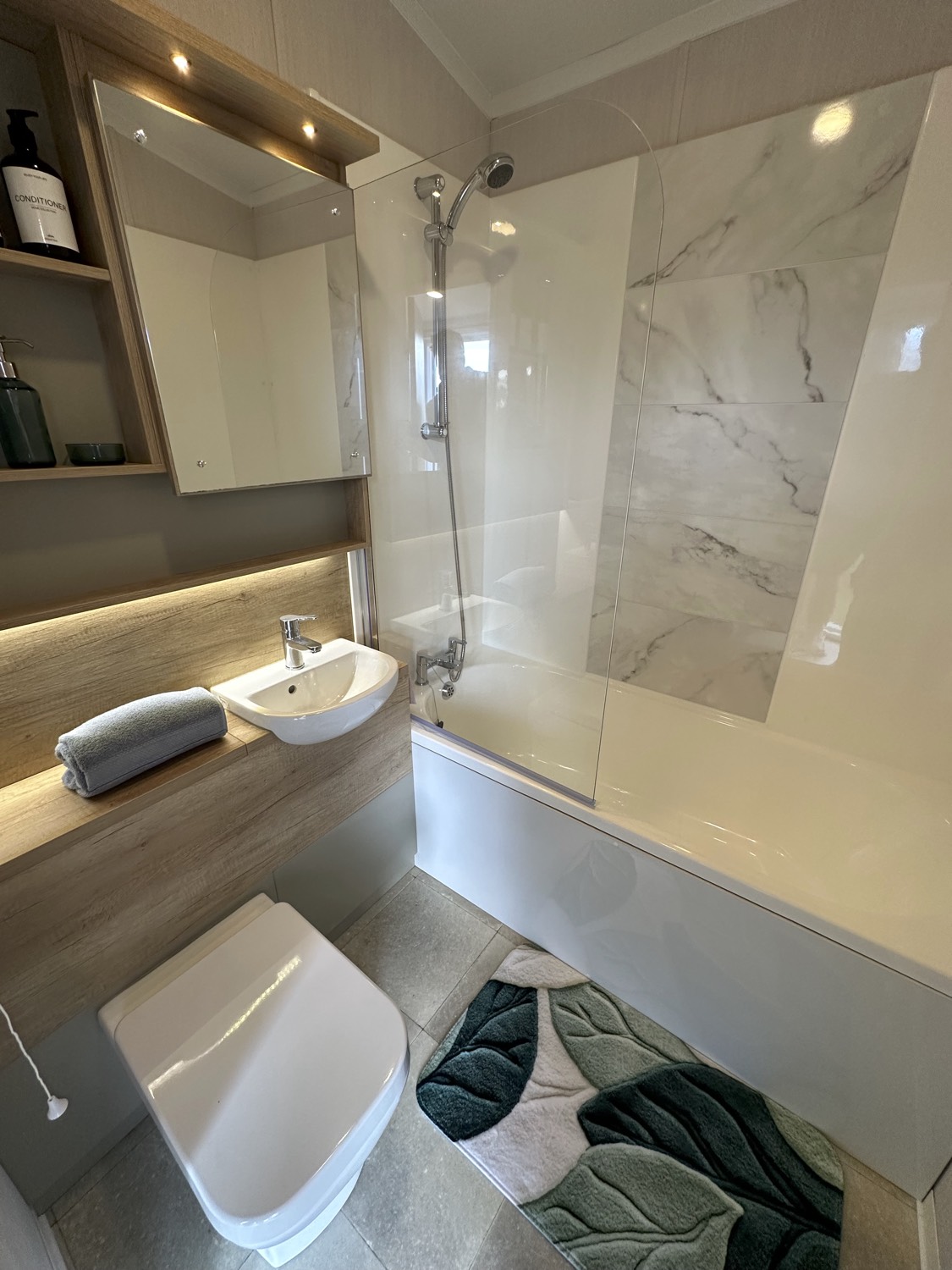 The Moselle, country bathroom