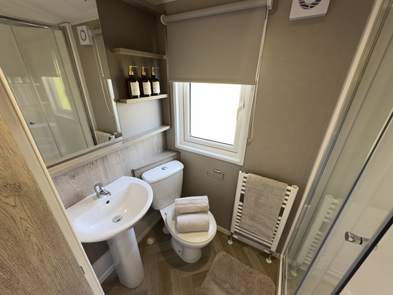 The Salisbury, bathroom